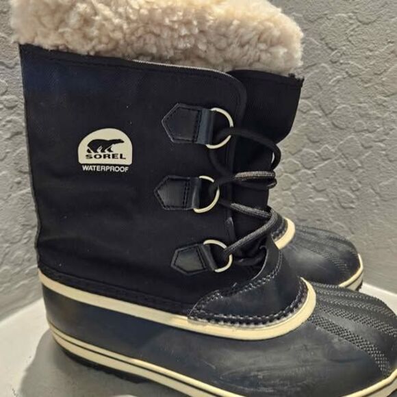 Size 8 Sorel Caribou NY1879 Black Nubuck/Sherpa Waterproof Women Insulated Boots - Picture 2 of 7